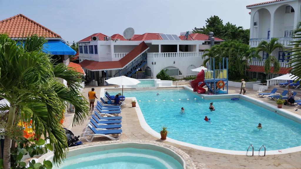 Franklyn D Resort & Spa All Inclusive Runaway Bay Exterior foto